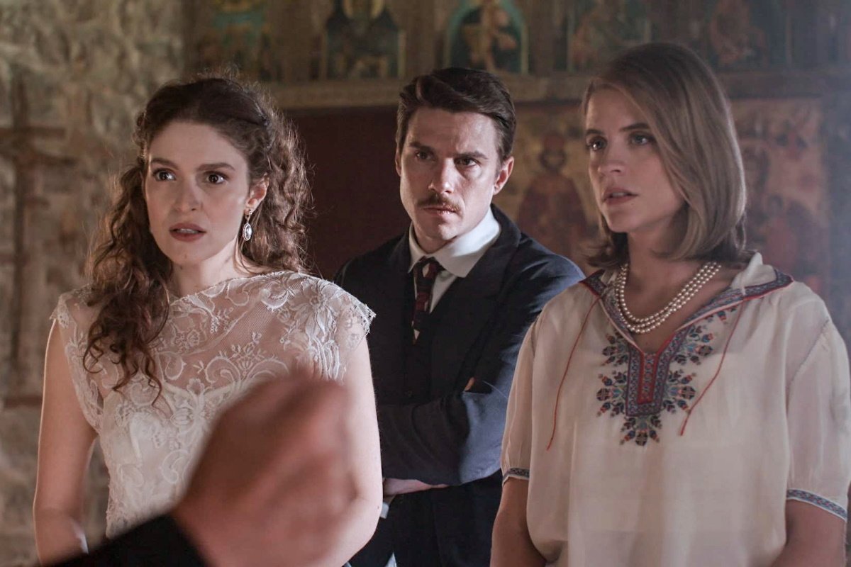 Grand Hotel νέα επεισόδια: Ένας γρίφος, ο άγνωστος Νίκος Μήχας και το δέμα…